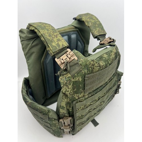 Бронежилет ЗАЩИТНИК в Сочи с кевларовым баллистическим пакетом C2, капами и бронеплитами Бр5