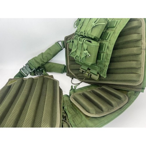 Тактический разгрузочный жилет/плитник с подсумками на molle . Быстросъёмный cobra / fast Drop в Сочи