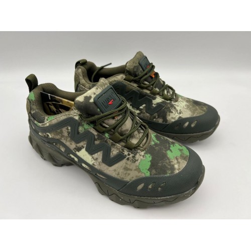 Треккинговые кроссовки «MAGNUM» летние в Сочи